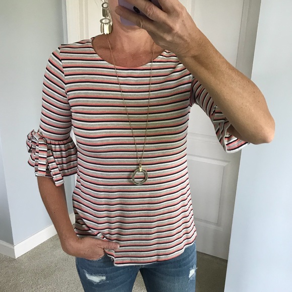 ♥️SIZE SMALL♥️Striped Short Sleeve Top - Picture 5 of 7